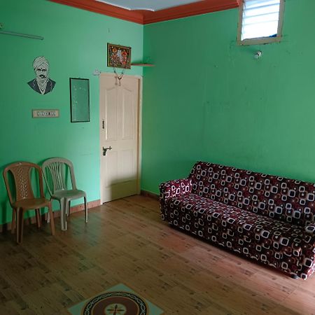 Ashwin Home Stay Тируваннамалай Экстерьер фото